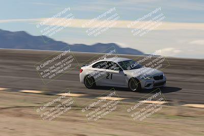 media/Jan-04-2026-SCCA SD (Sun) [[defc442887]]/3-Intermediate 2 group/Session 2 Bowl Speed Pans/